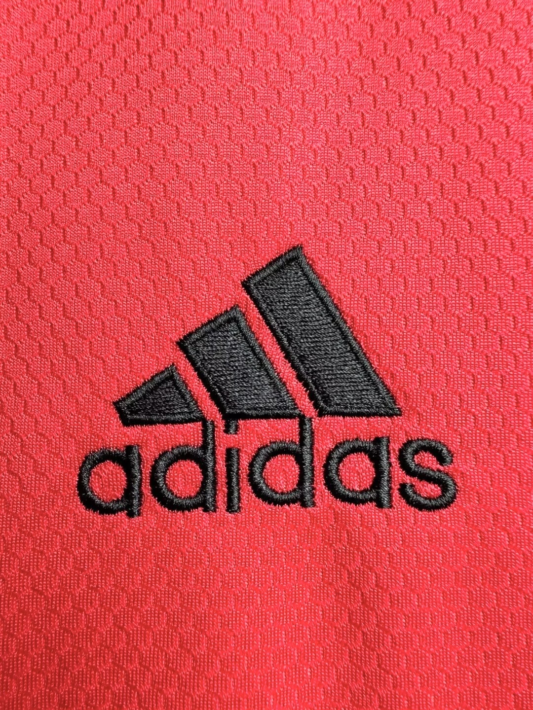 Manchester United Retro 2019-2020 season long home jersey