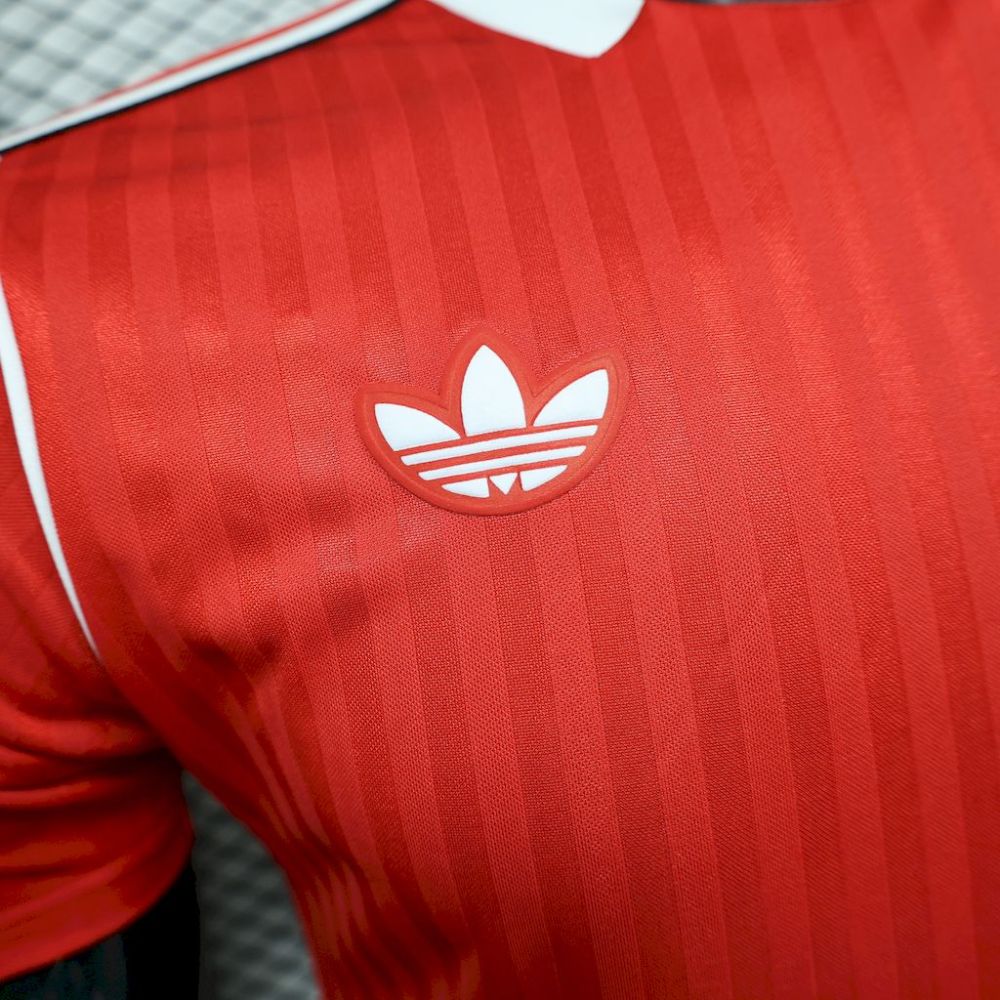 Manchester United 25/26 Terrace Icons Jersey-Player Version