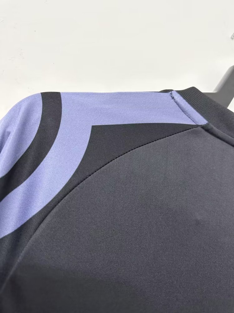 Real Madrid  Retro long sleeves 2016-2017 away jersey