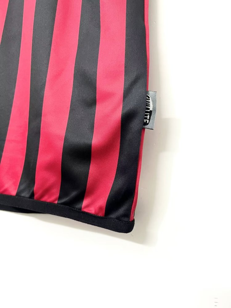 AC Milan Retro 1999-2000 season home jersey