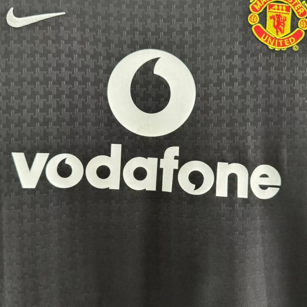 Manchester United Retro 2003-2004 season away jersey