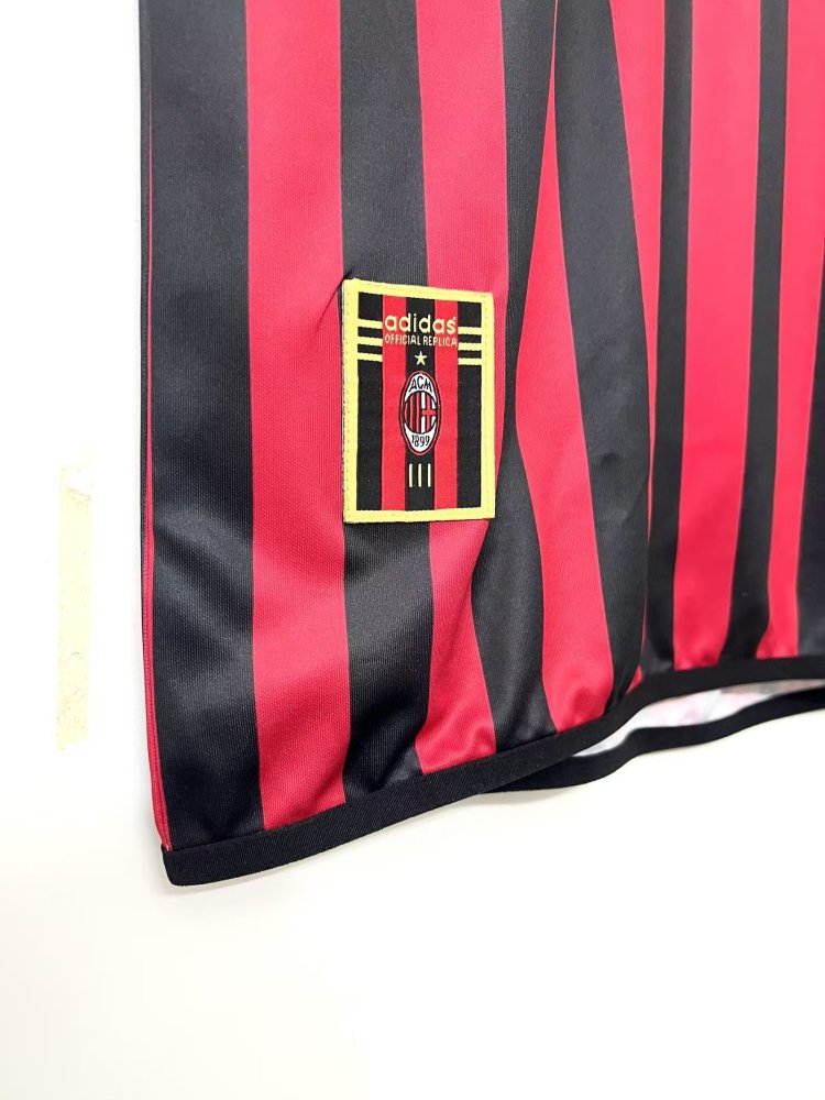 AC Milan Retro 1999-2000 season home jersey
