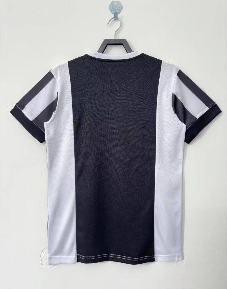 Juventus retro 120th anniversary jersey