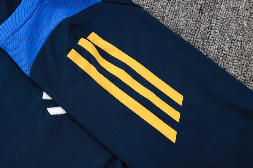 Juventus 24/25 Adult Short Sleeve Top + pants