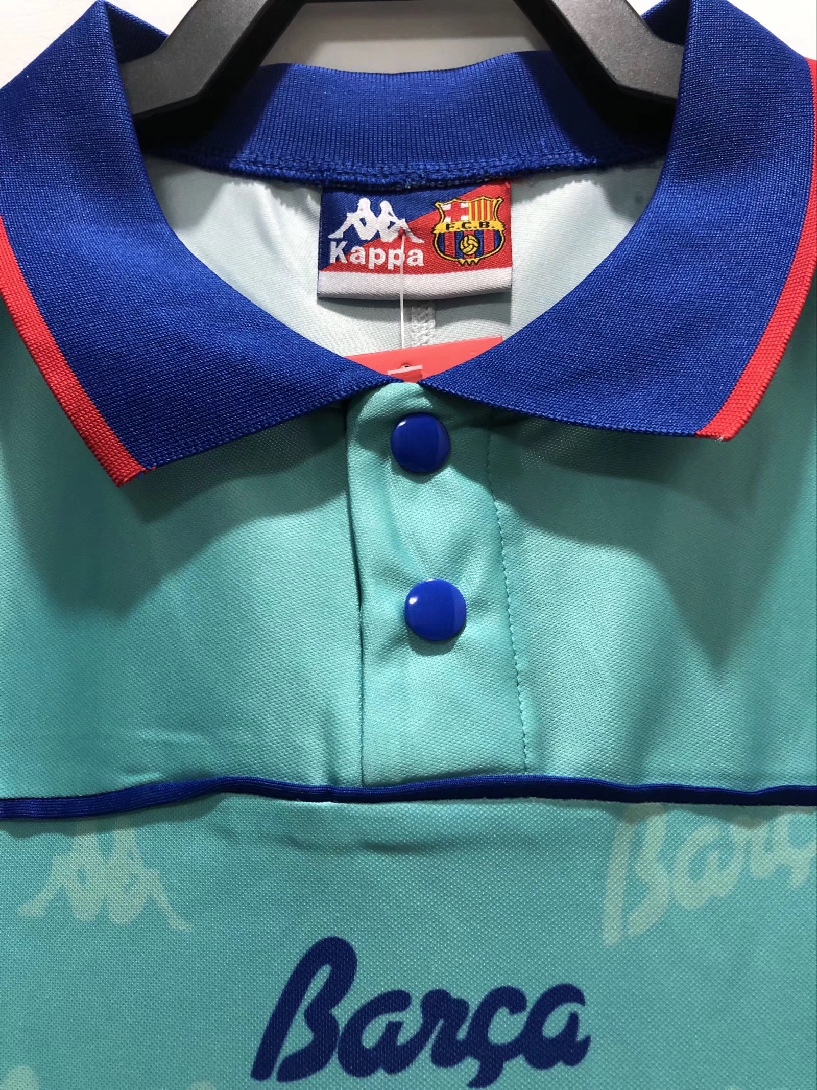 Barcelona Retro 1992-1995 away jersey