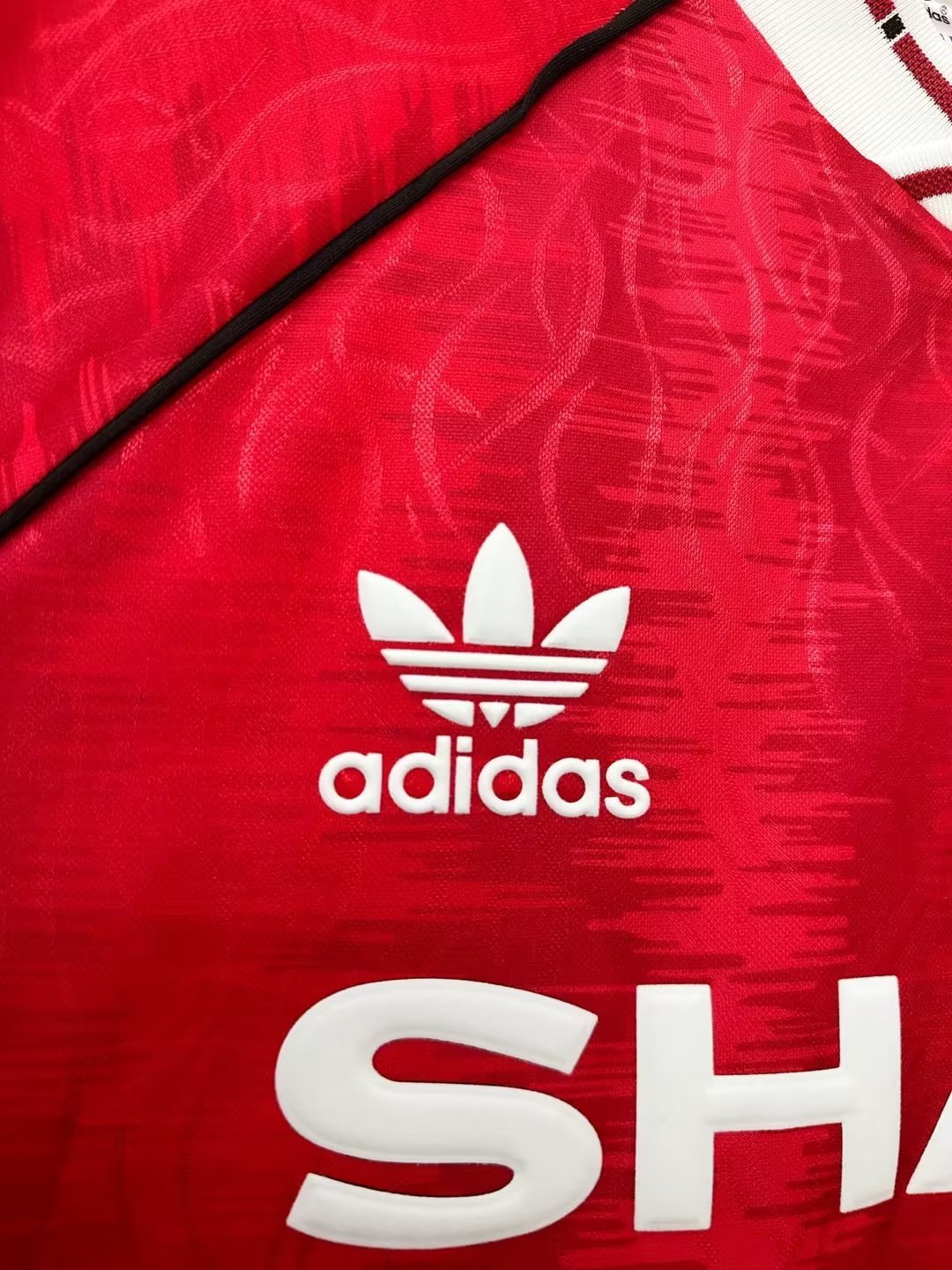 Manchester United Retro 1990-1992 season home jersey