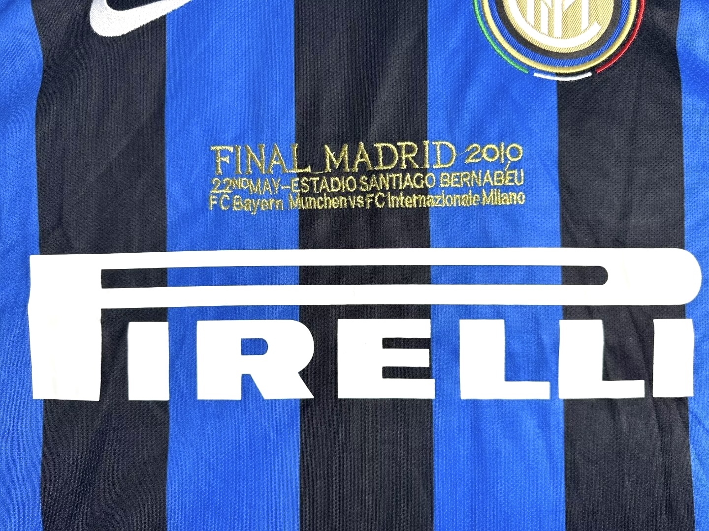 Inter Milan Retro 2010 long home court jersey