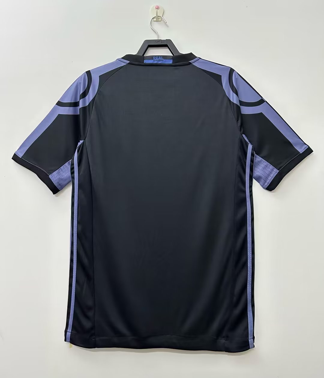 Real Madrid  Retro 2016-2017 Second away game  jersey