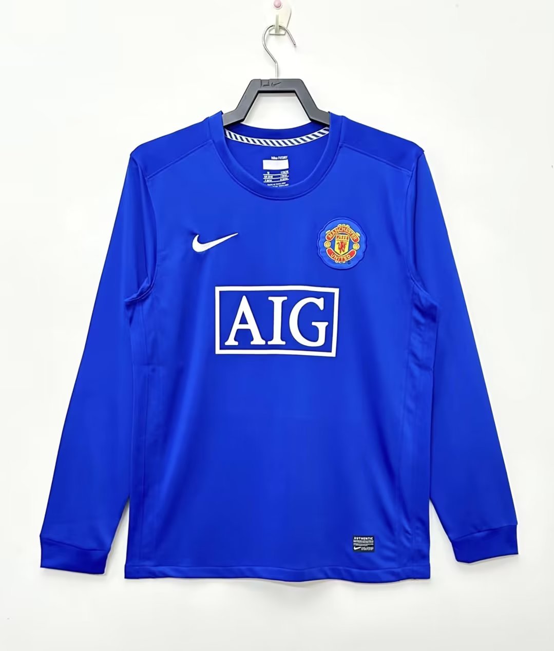 Manchester United Retro 2008-2009 season long away jersey