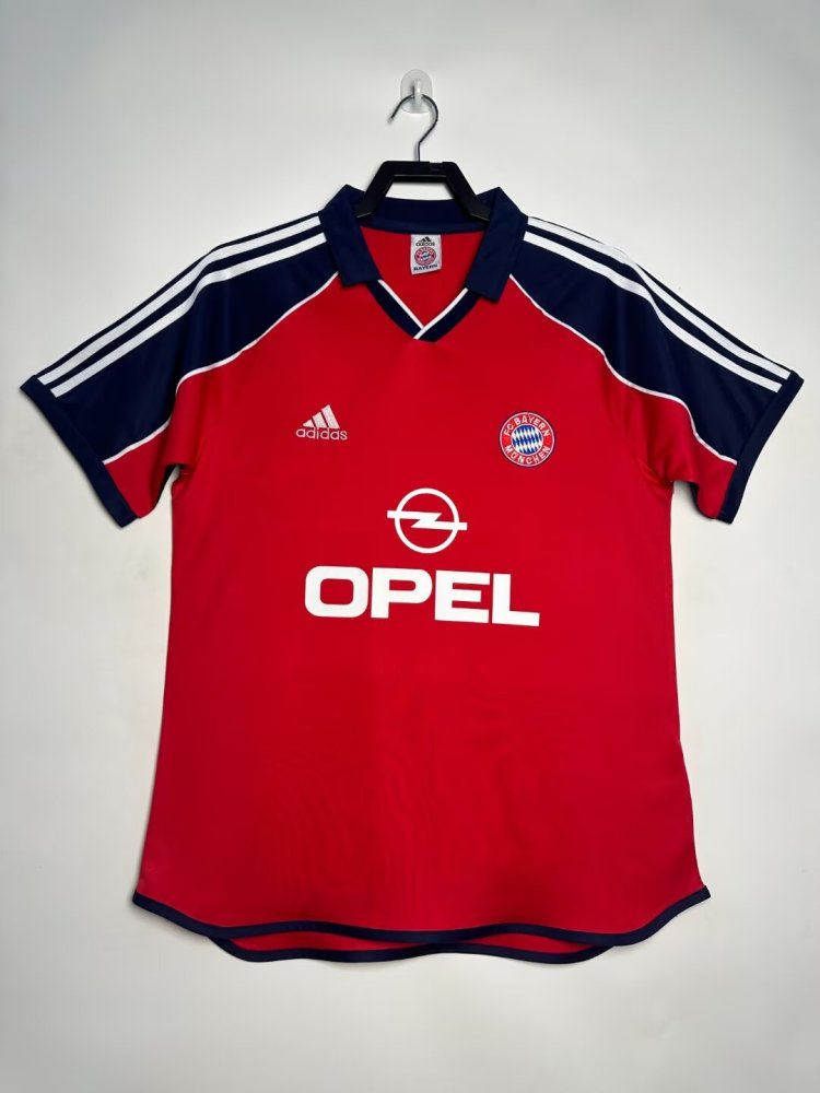 Bayern Munich Retro 2000-2001 home jersey