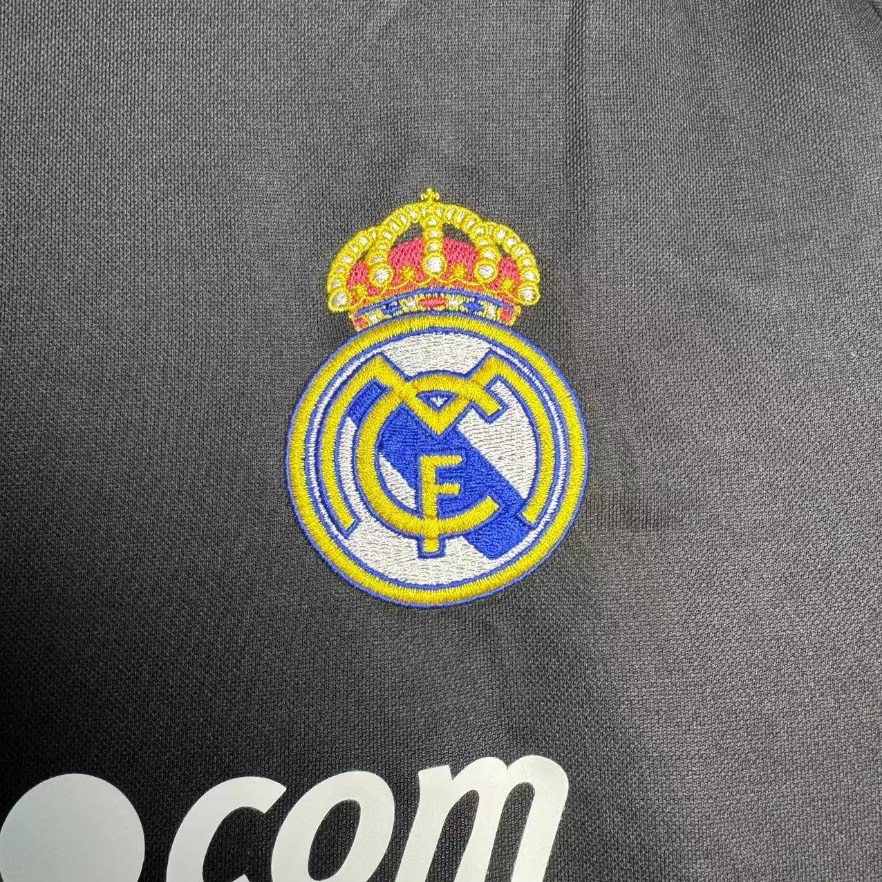Real Madrid  Retro 2008-2009  away jersey