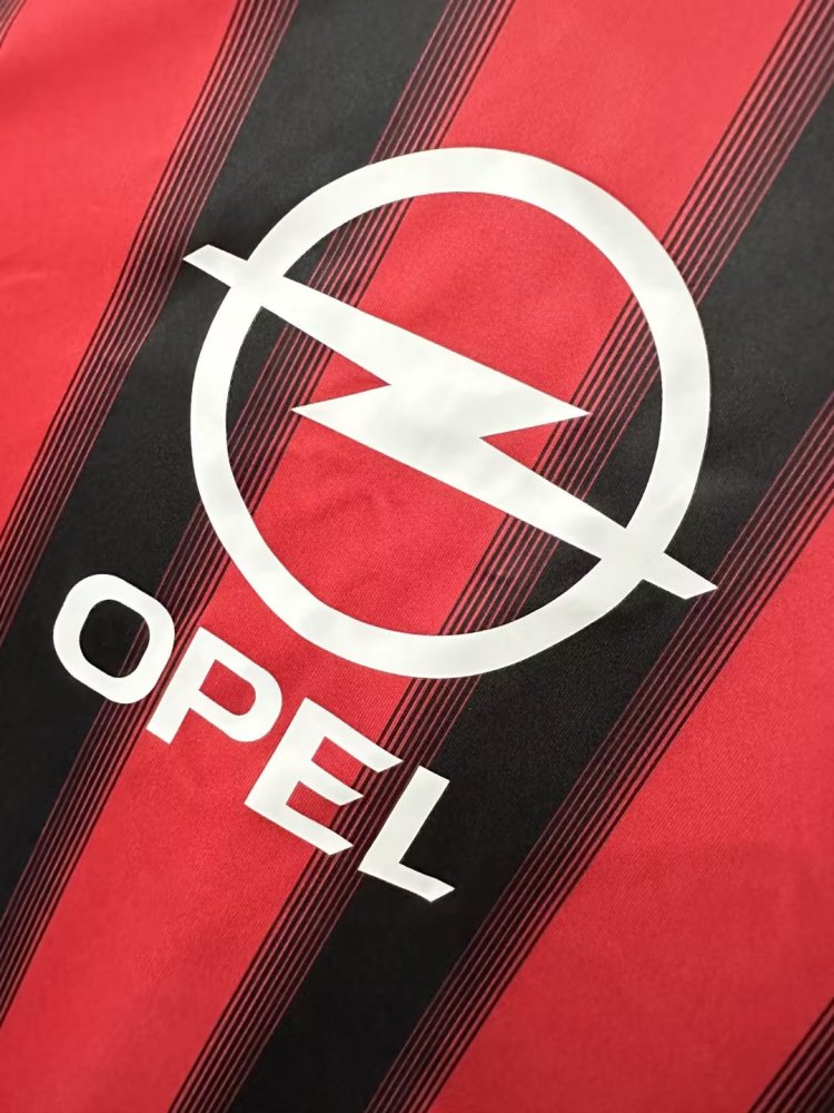 AC Milan Retro 2004-2005 season home jersey