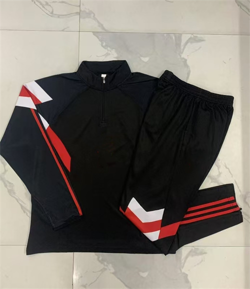 Manchester United  24/25 Kids  Long sleeves half-zip training suit Top + pants