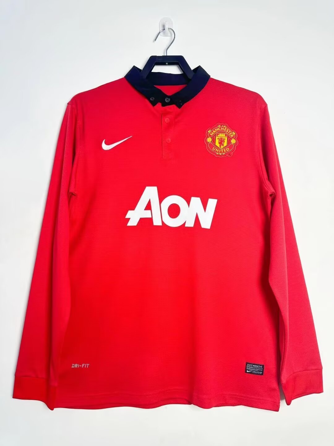 Manchester United Retro 2013-2014 season long home jersey