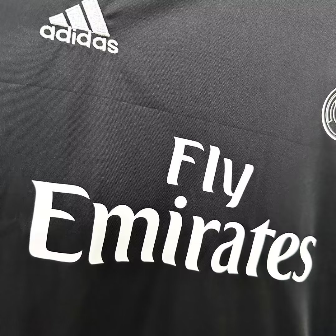 Real Madrid  Retro long sleeves 2016-2017 away jersey