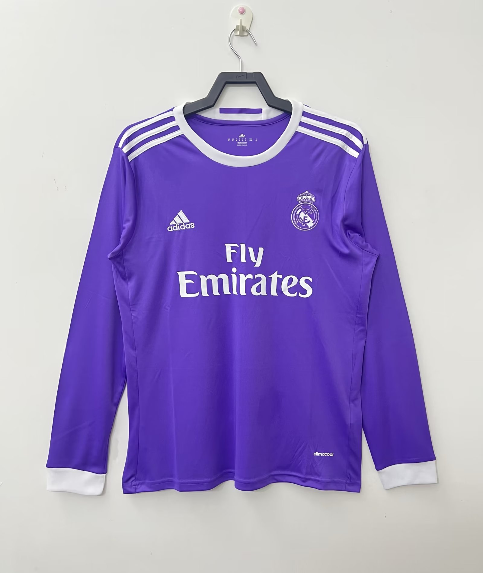 Real Madrid  Retro long sleeves 2016-2017 away jersey