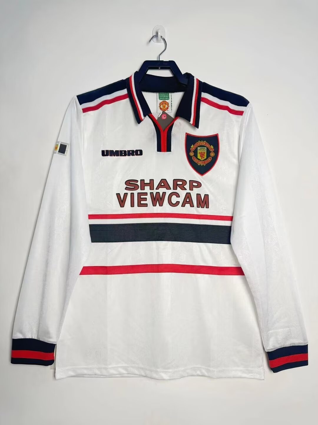 Manchester United Retro 1998-1999 season long away jersey