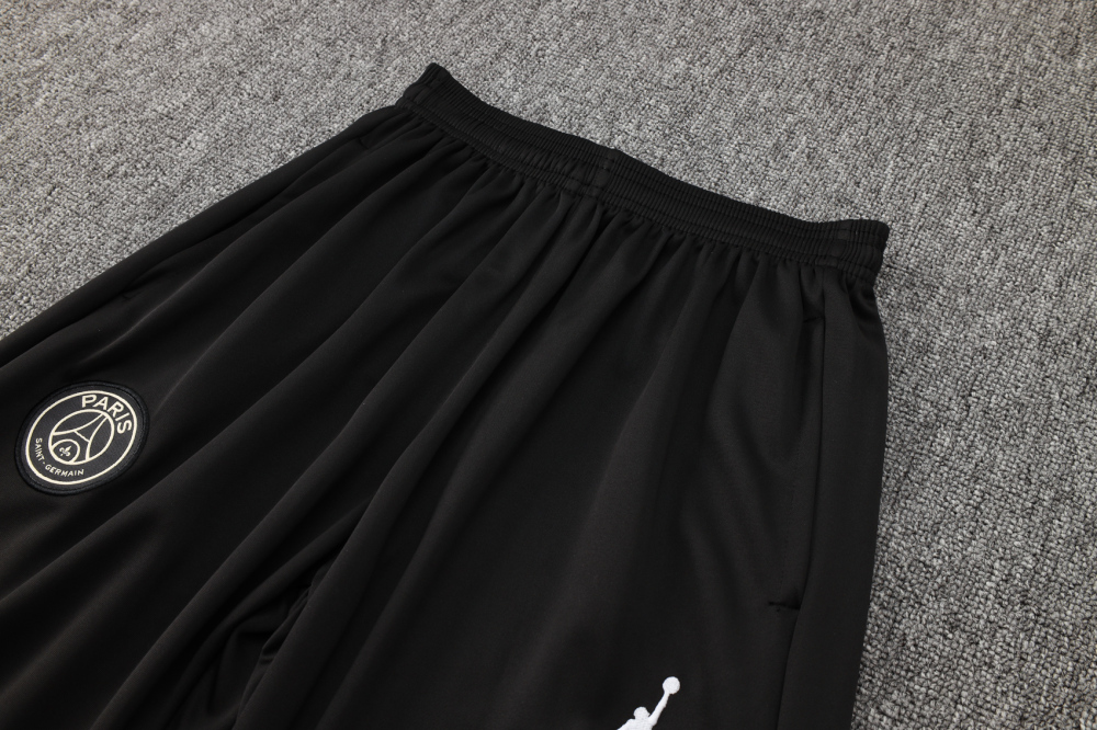 PSG 24/25 Adults  Long sleeves  half-zip training suit Top + pants
