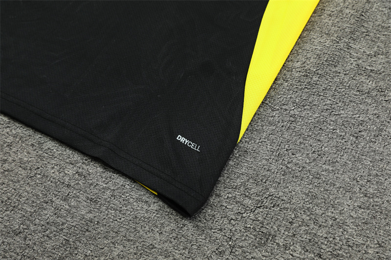 Borussia Dortmund 24/25 Adult Short Sleeve Top + pants