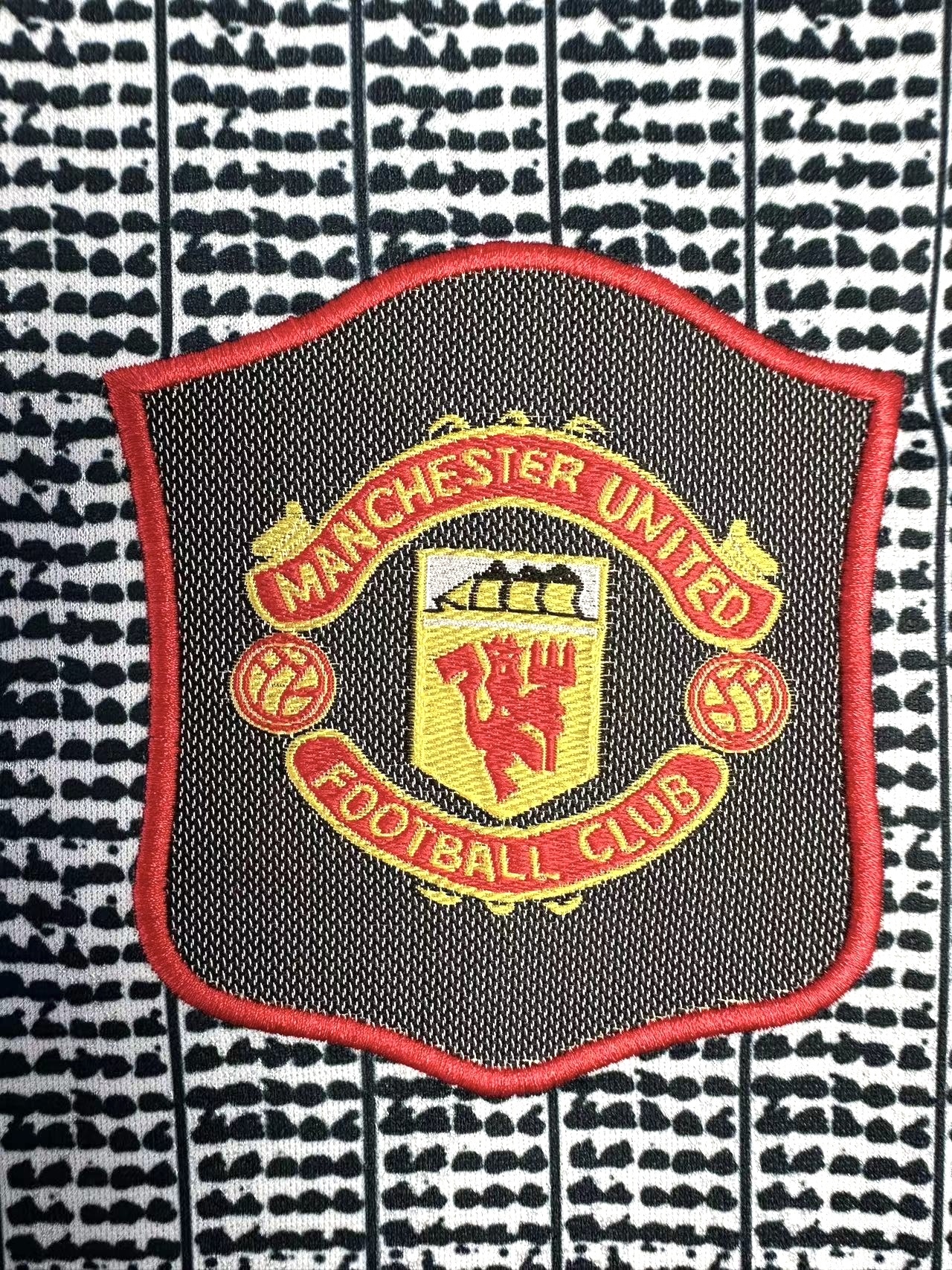 Manchester United Retro 1995-1996 season away jersey