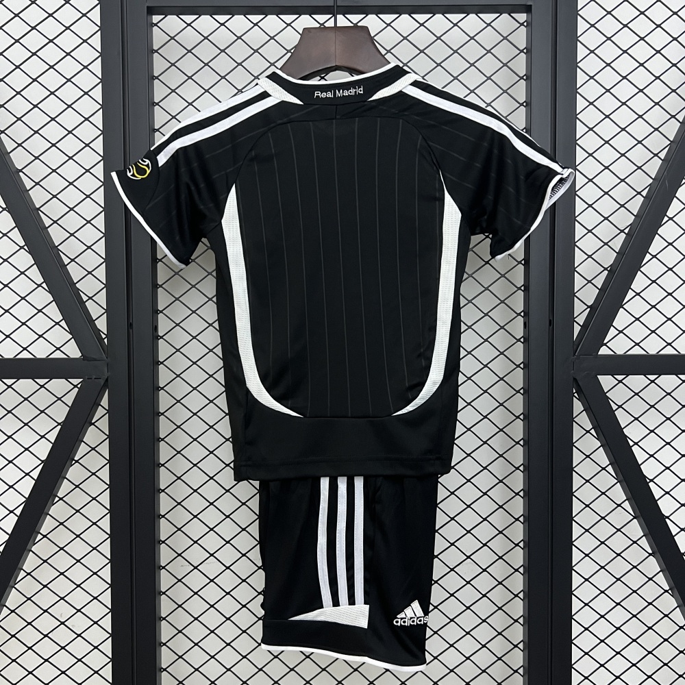 kids Real Madrid 06-07 away size 16-28