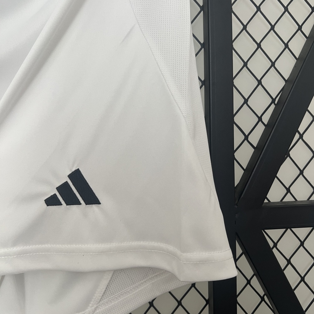 24-25 Shorts Real Madrid Home S-XXL