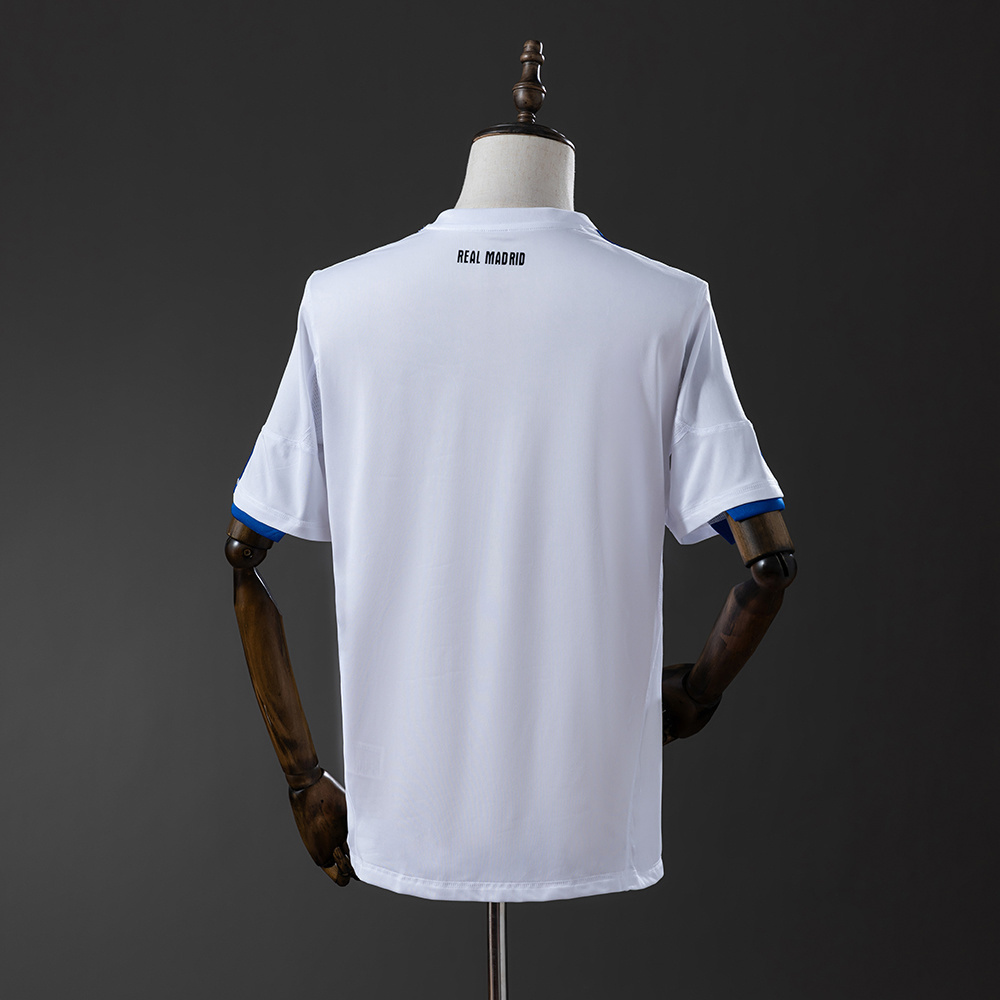 Retro Real Madrid 10-11 home S-XXL