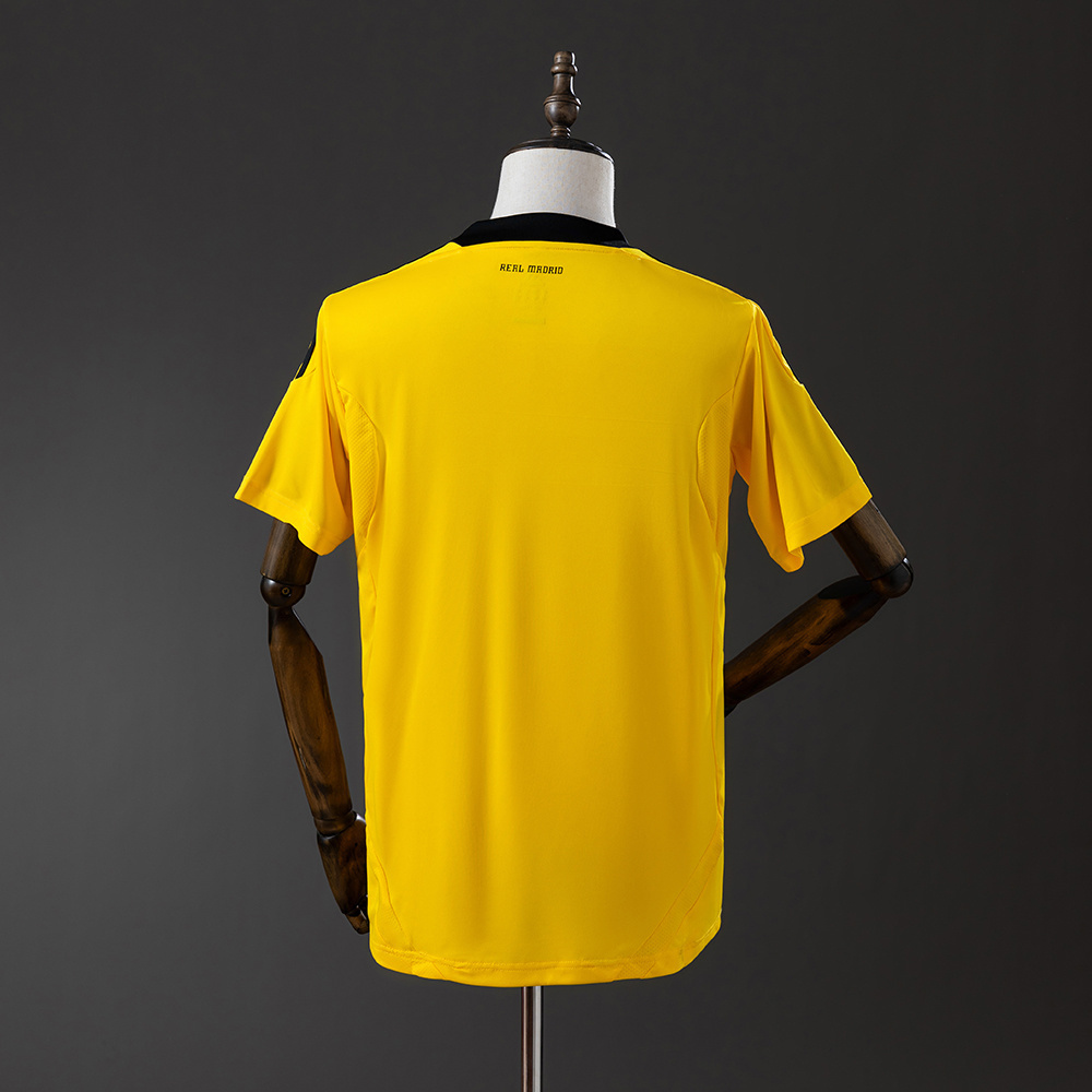 Retro Real Madrid 11-12 Goalkeeper Yellow S-XXL