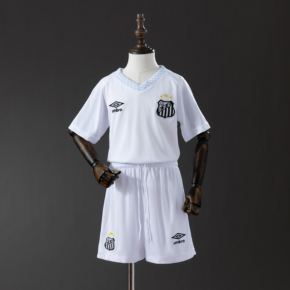 25-26 kids Santos  home size 16-28