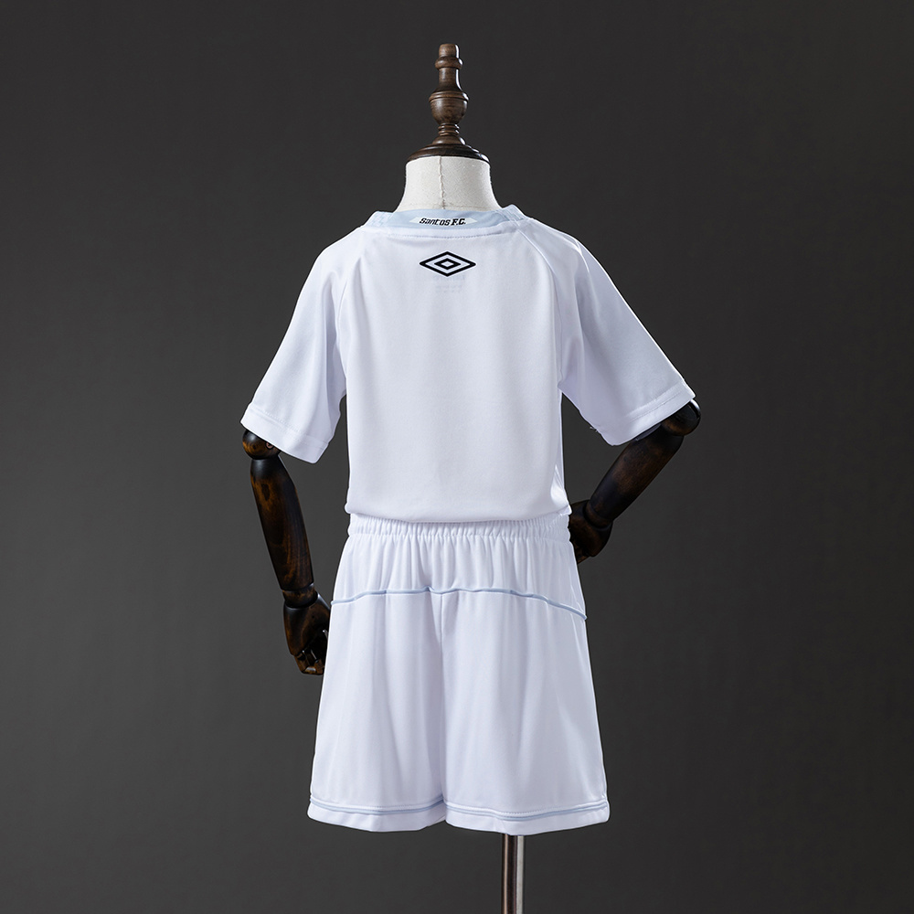 25-26 kids Santos  home size 16-28