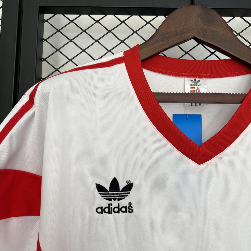 Retro Hamburg 1988 White S-XXL