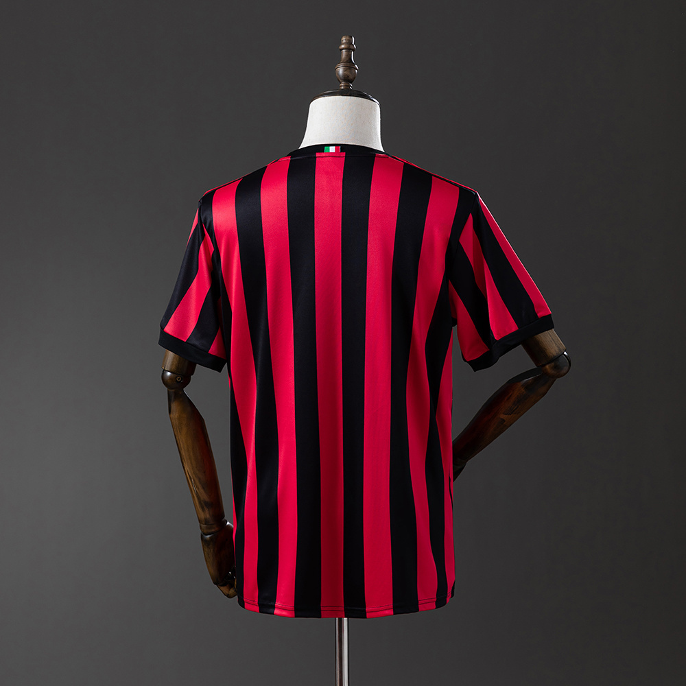 Retro AC Milan 17-18 Home S-XXL