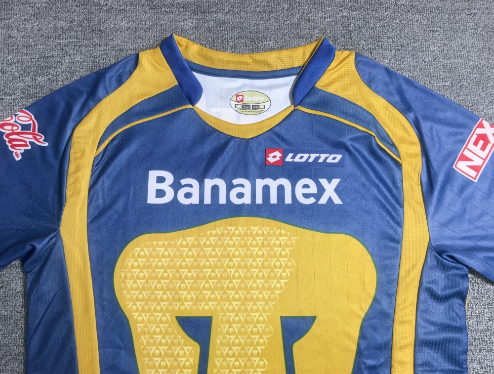 08 Cougars Away Retro