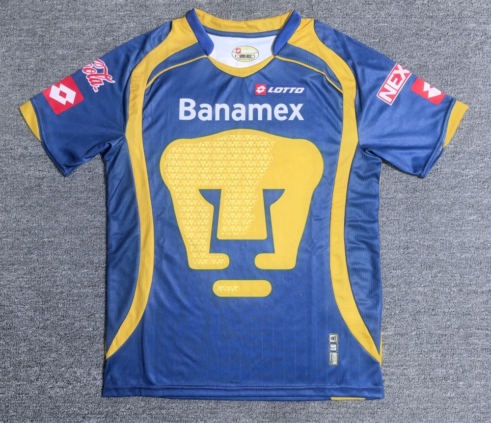 08 Cougars Away Retro