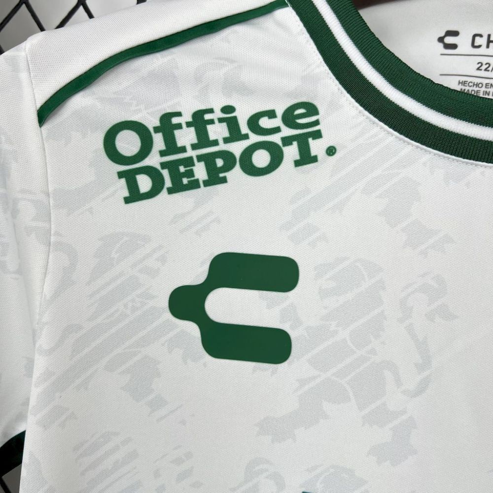 Club León F.C. 2024-25 Away Kids Kit
