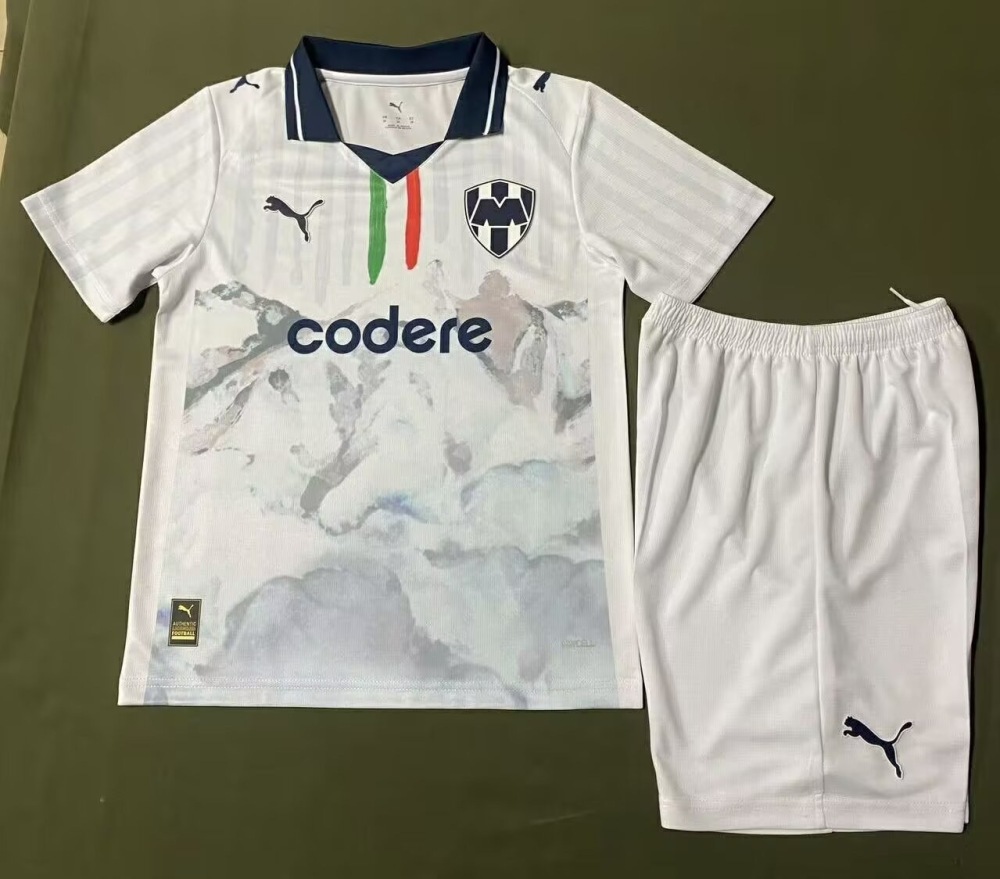 2526 Monterey Collaboration Blue and White Children&x27;s Clothing
