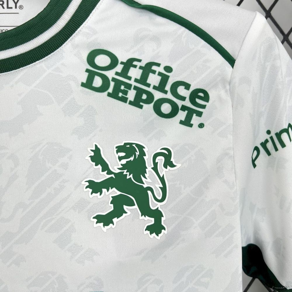 Club León F.C. 2024-25 Away Kids Kit