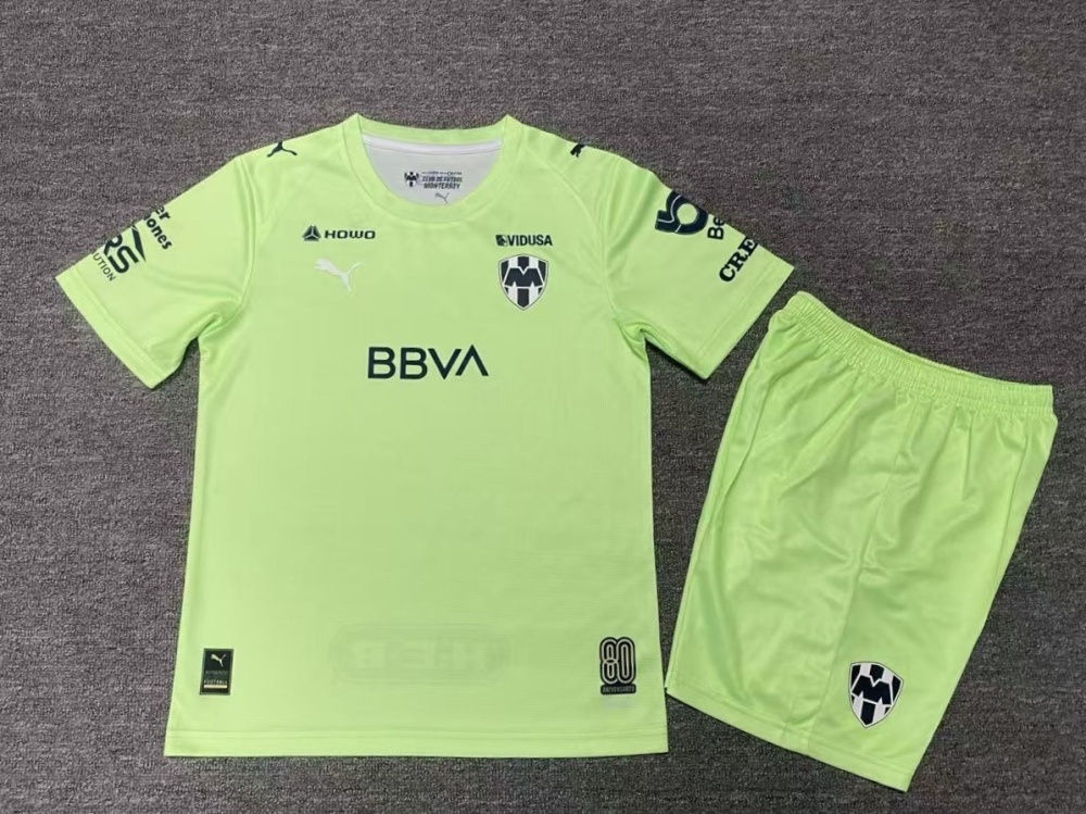2526 Green Monterey Goalkeeper Children&x27;s Clothing 16-28