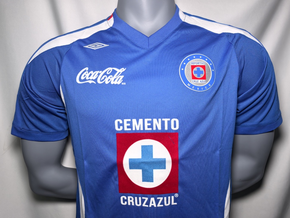08 Blue Cross Retro Home Stadium