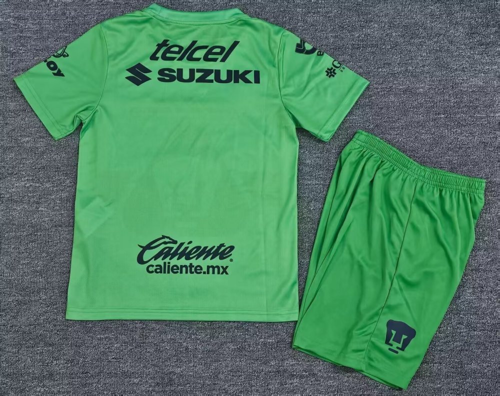 2526 Green Puma Goalkeeper Children&x27;s Clothing Sizes 16-28