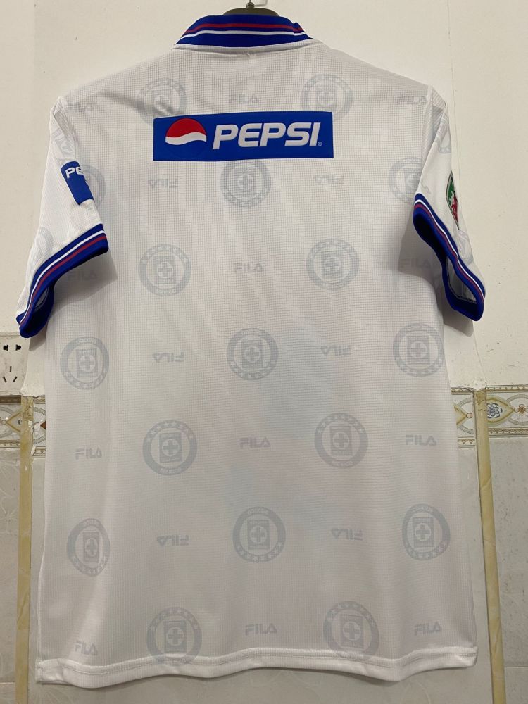 1998-99 Cruz Azul away game