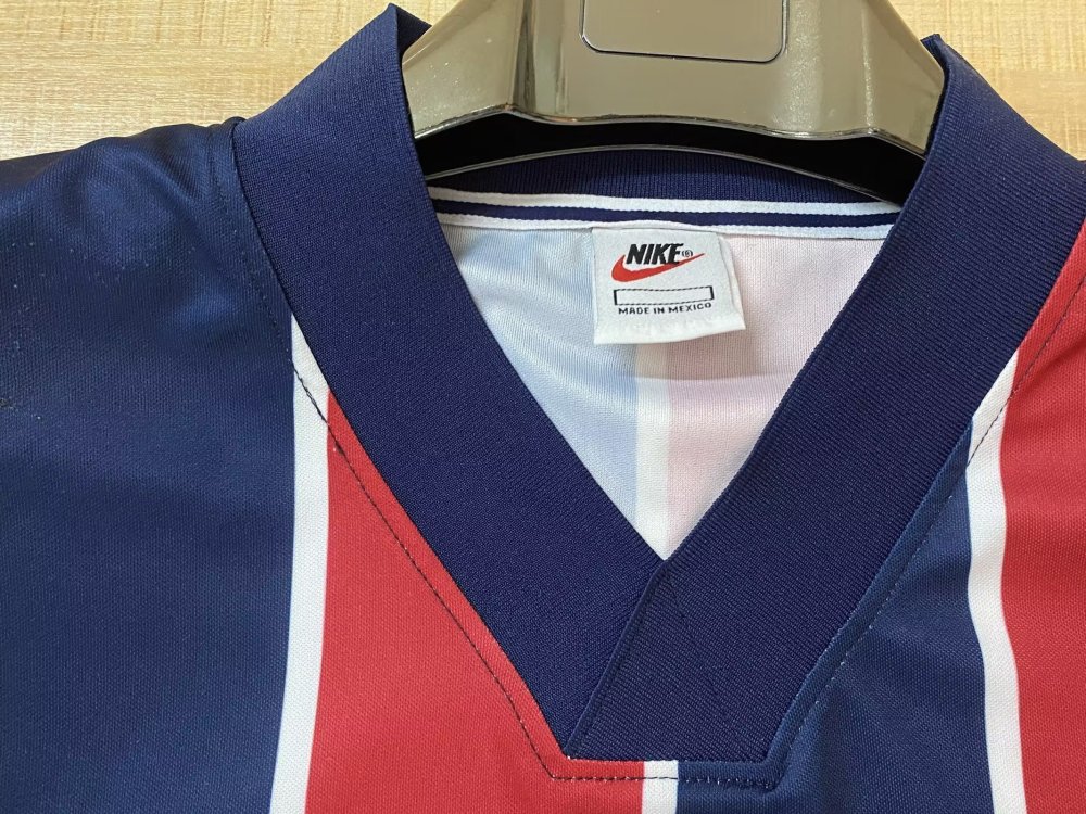 1996-97 Chivas Away