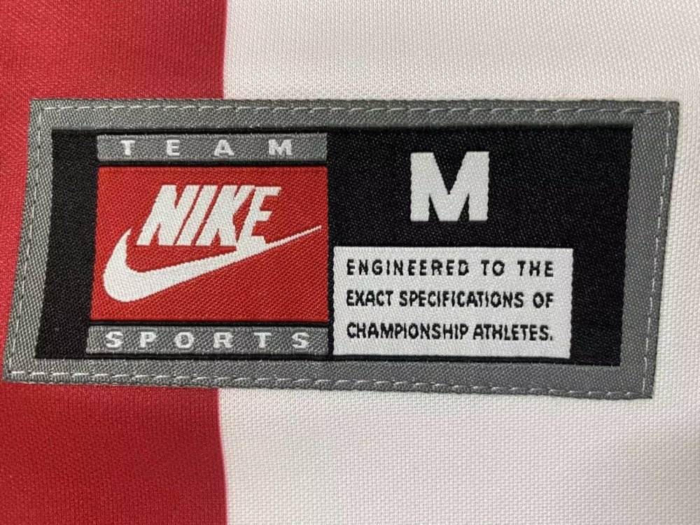 1996-97 Chivas Home Stadium