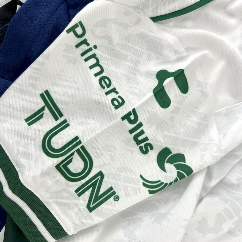 Club León F.C. 2024-25 Away Kids Kit
