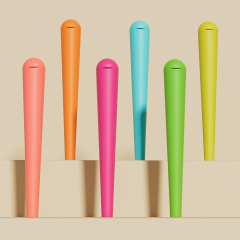 Lightly tap to activate vitality, seal and lock in freshness! This round cap bouncing bottle understands you so well