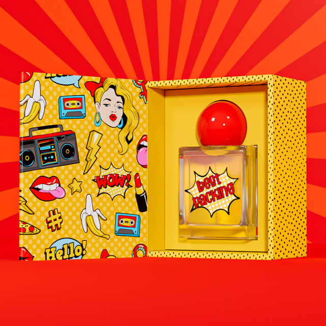 Crafted with ingenuity, custom gift box memory