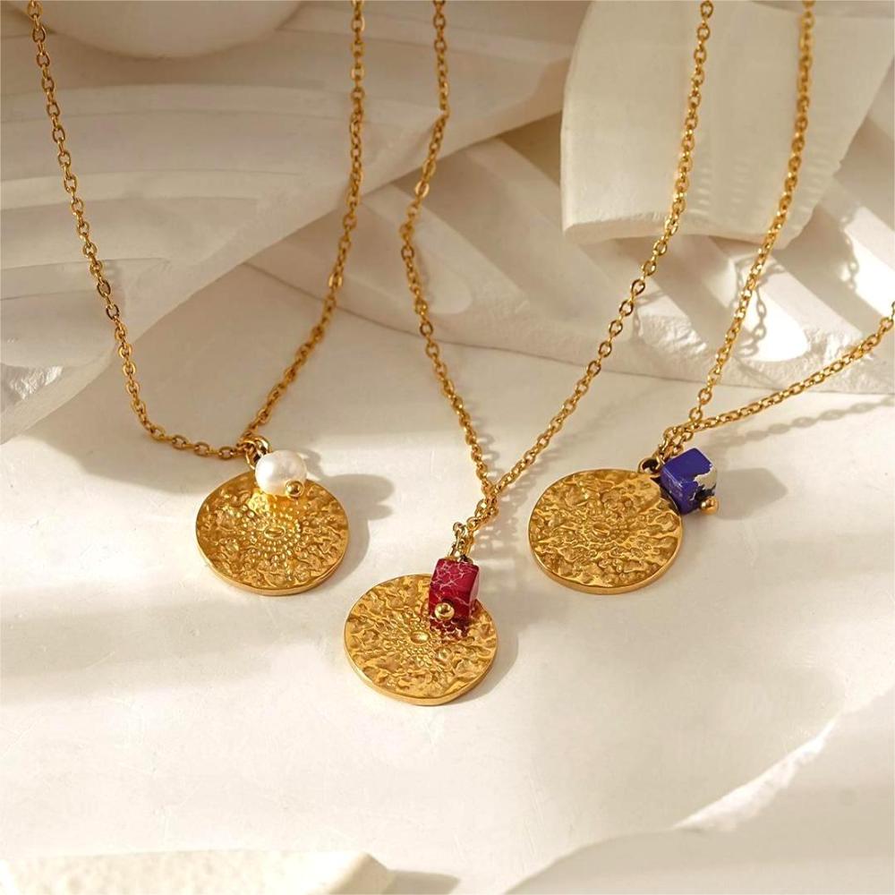 Gold Sunlight Pendant Necklce with Natural Stone or Pearl