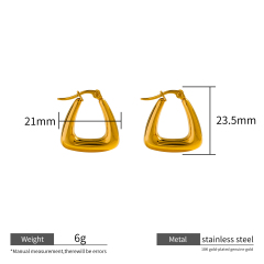18K GOLD TRIANGLE