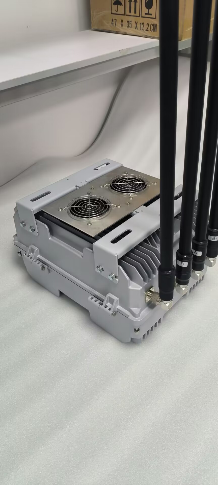 5 band vehicle 250W Drone jammer system jamming range