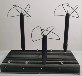 Circular Polarized male for 700-1100MHz Video Transmitter Receiver Four Leaf Clover Antenna